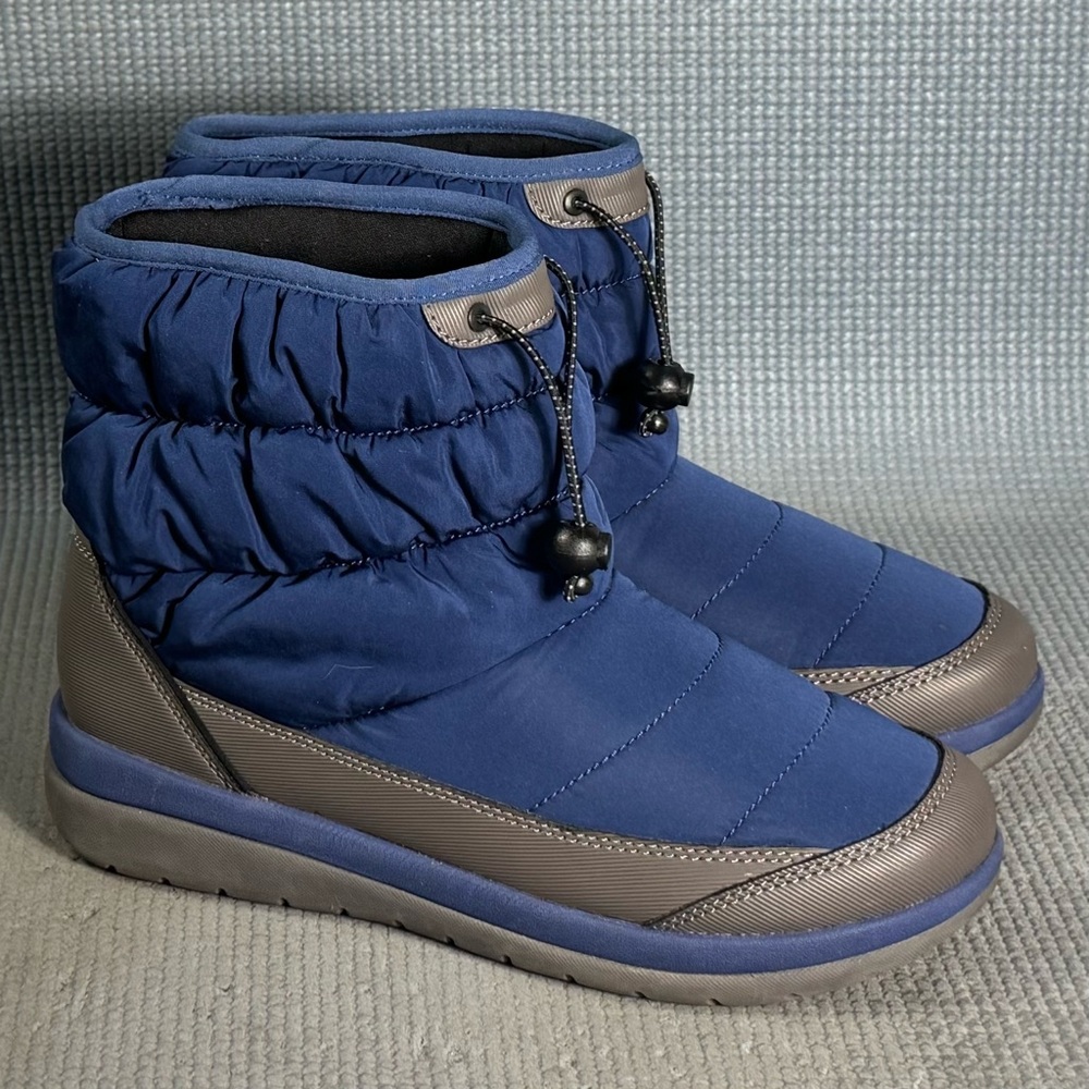 Clarks Cloudsteppers Cabrini Bay Blue/Gray Waterproof Boots Women’s Size 6.5